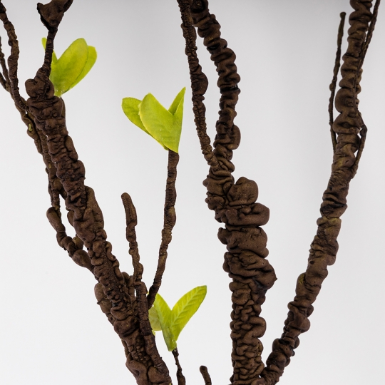 Искусственная ветка 