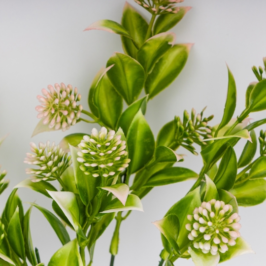 Штучна зелена гілка з рожевими суцвіттями, 32 см (9273-014)