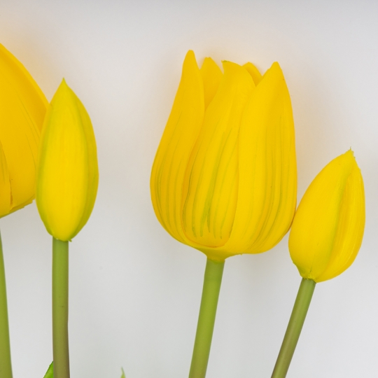 Букет латексных тюльпанов, 5 бутонов, желтый, 50 см (2026-001/yellow) Букет латексных тюльпанов, 5 бутонов, желтый, 50 см (2026-001/yellow)