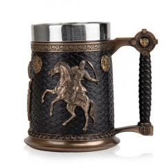 УЦІНКА Пивний келих "Битва вікінгів", 600 мл, 15 см (Кривий зріз металевої чаши) (00BR-77659A4)