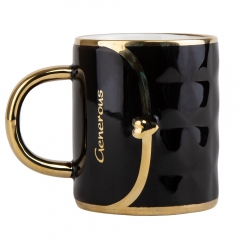 УЦІНКА Кружка "Клатч", 350 мл (Покриття з одного боку стало матовим,потертості,невеликий скол) (00BR-9111-012)