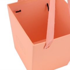 Коробка для квітів  "З любов