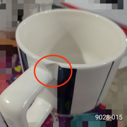 УЦІНКА Набір кружок з металевою підставкою 