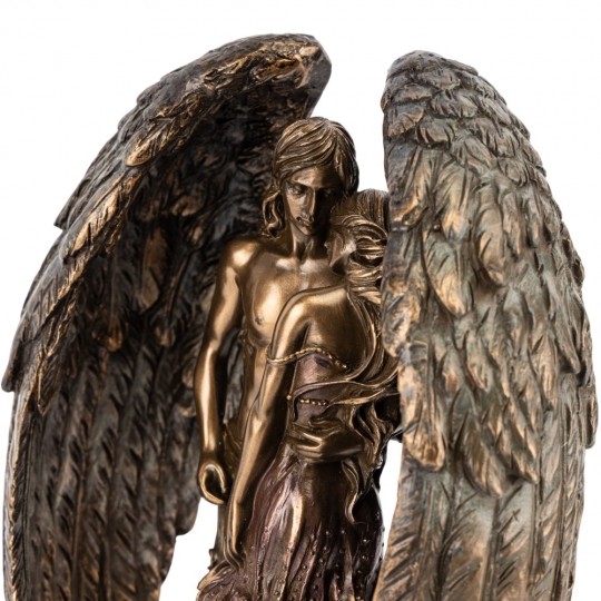 Статуэтка Статуэтка