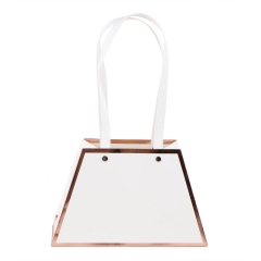 Коробка для квітів "Сумочка" 21*13*10, біла (8916-009-1)