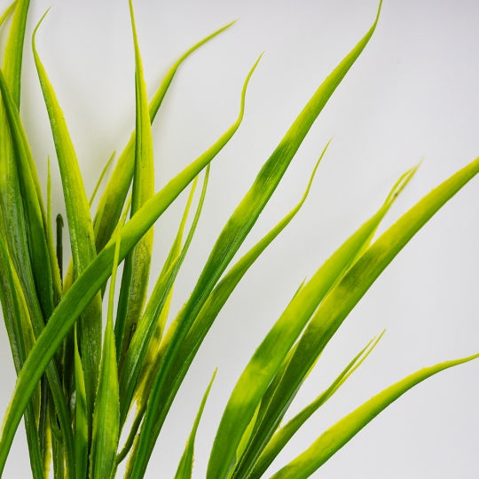 Штучна зелена гілка, 36 см (9273-001)