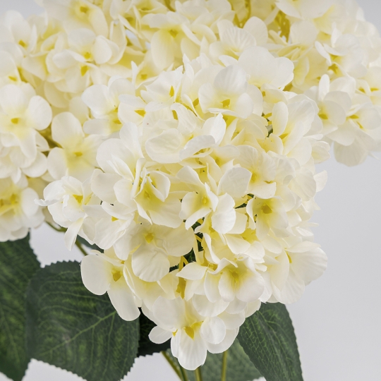 Букет гортензий, 5 бутонов, белый, 44 см (9259-119) Букет гортензий, 5 бутонов, белый, 44 см (9259-119)