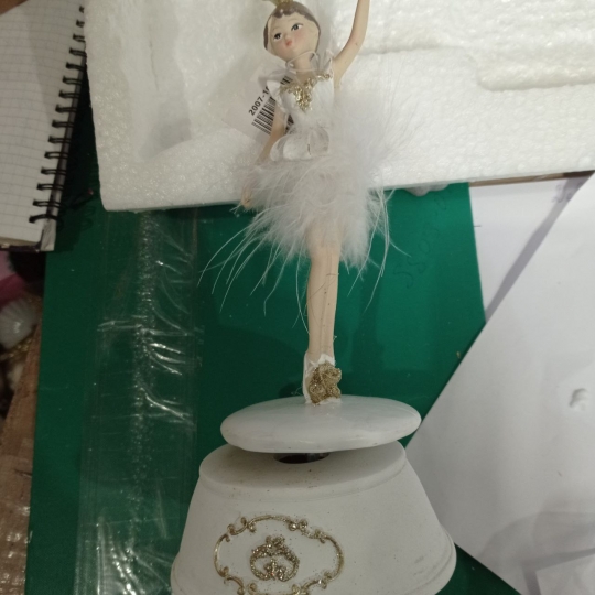 УЦІНКА Статуетка 