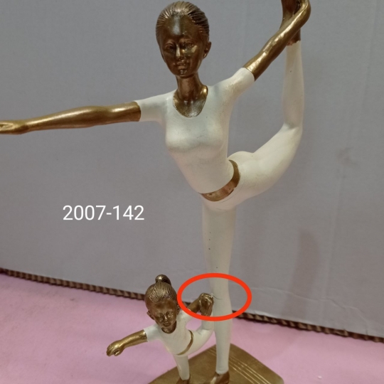 Статуетка 