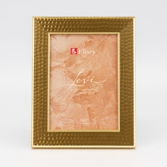 Фоторамка "Золотой холст", 18,5*23,5 (2032-012)