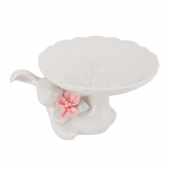 УЦІНКА Підставка "Кролик з квіткою", біла, 9 см(Тріщина,дефект кераміки,напливи,крапки чорні,дирочки в кераміці) (00BR-5009-027)
