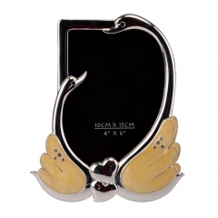 Фоторамка "Лебеді" (15*19 см) (079N)