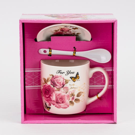 Кружка с блюдцем и ложечкой 