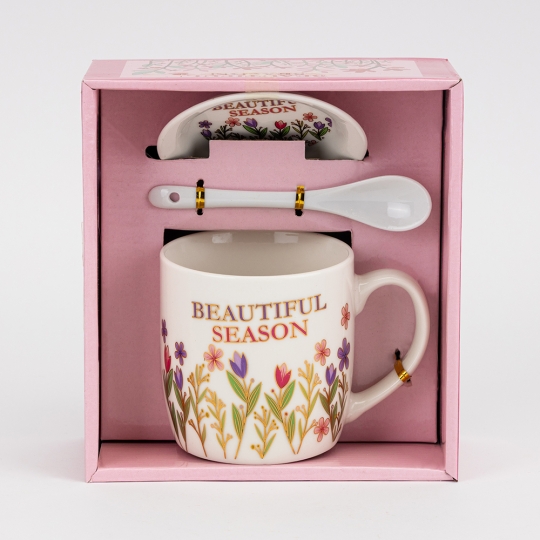 Кружка с блюдцем и ложечкой 