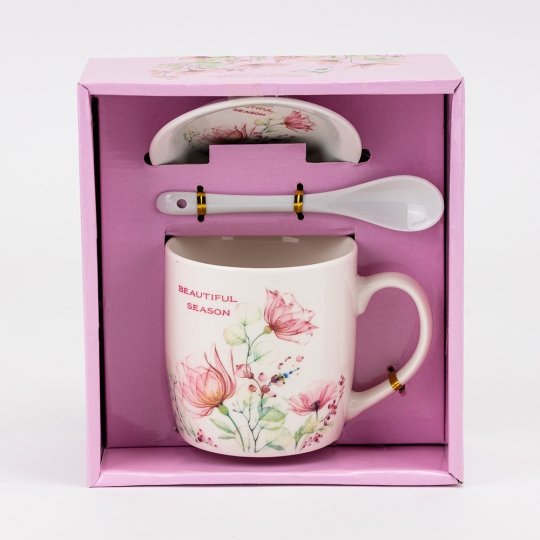 Кружка с блюдцем и ложечкой 