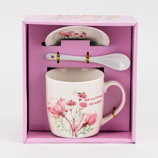 Кружка с блюдцем и ложечкой 