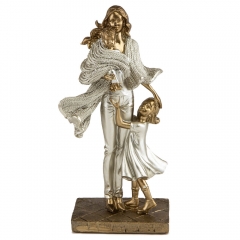 Статуетка "Турбота матері" (2007-239)