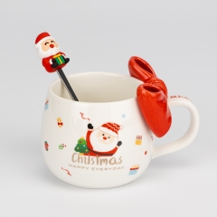 Кружка з ложечкою "Різдвяна казка", 400 мл  * Рандомний вибір дизайну (9252-007)